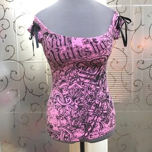 GUC- OFF THE SHOULDER PINK GRAPHIC TEE- small